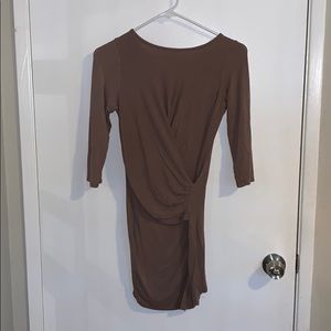 Fitted 3/4 sleeve Dress